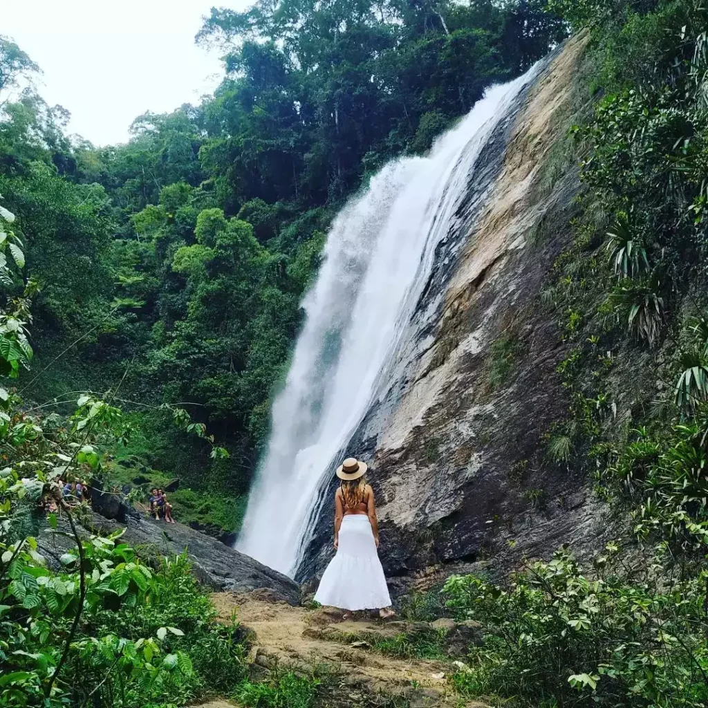 cachoeira-veu-de-noiva