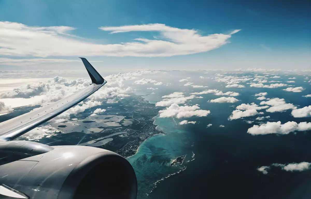 Descubra os Melhores Hacks para Garantir sua Passagem Aérea Barata 1 Passagens