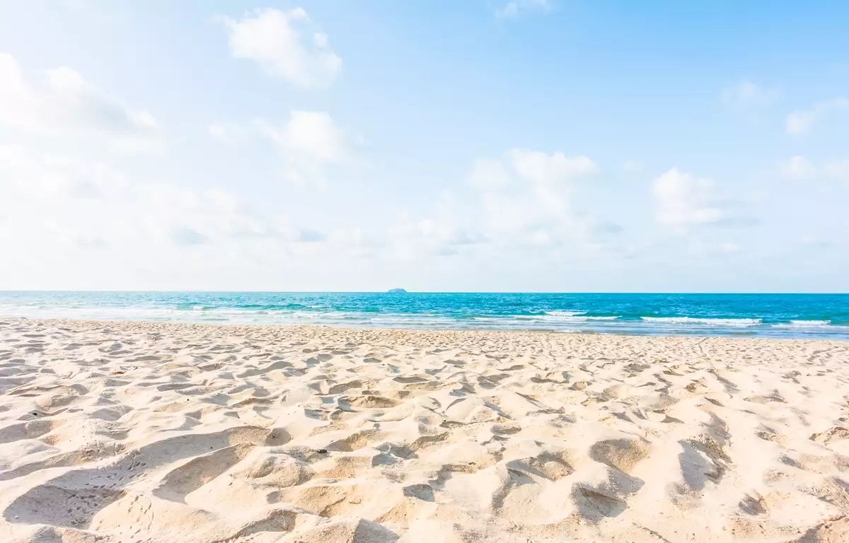 Tuvalu: A Nação Digital que Desafia o Mar 1 Praia