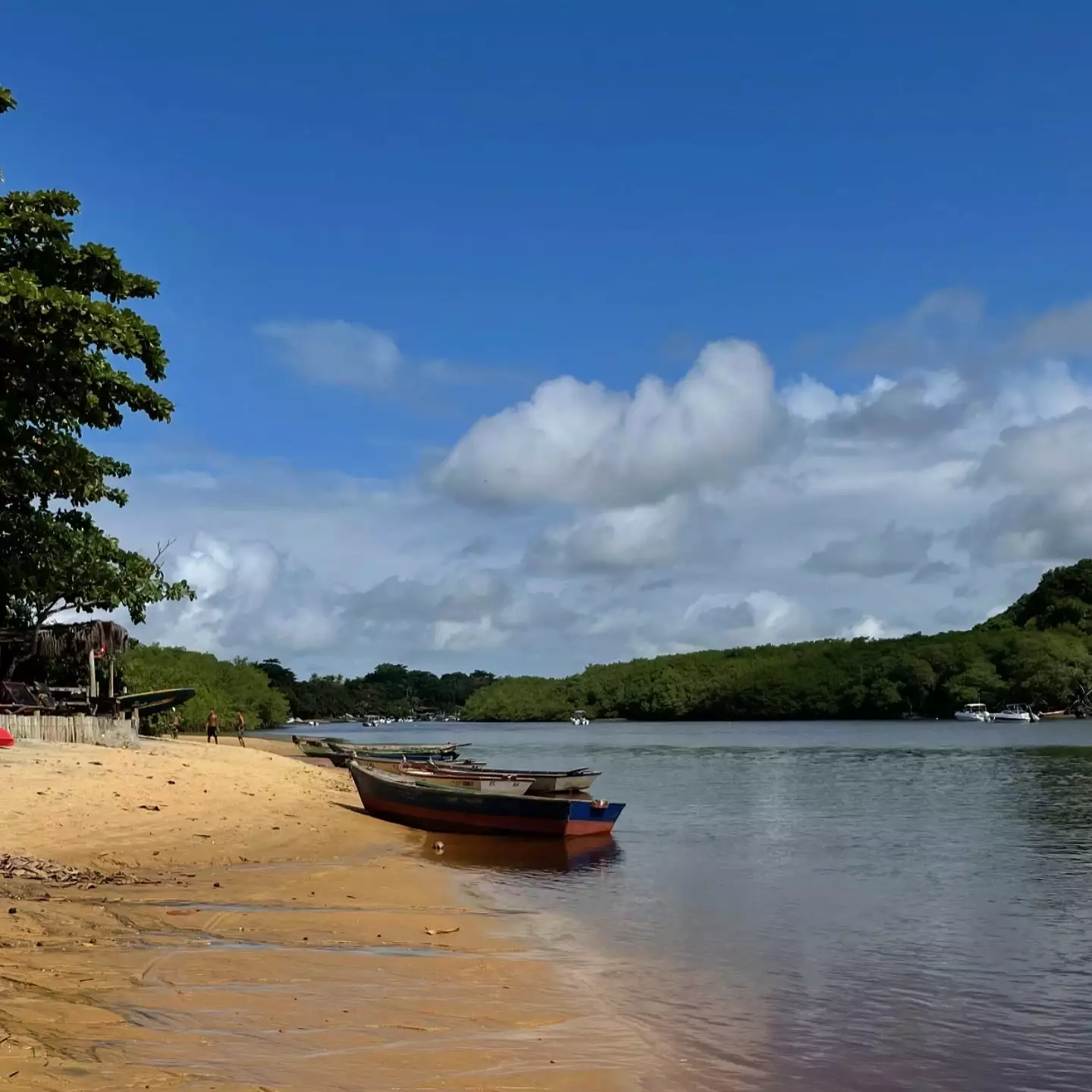 praia da barra em caraiva 1
