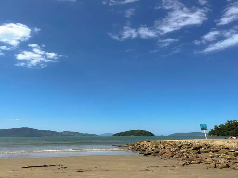 Praia de Maranduba: Encantos e Praticidade na Costa de Ubatuba 1 praia de Maranduba