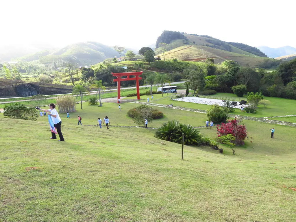 Descubra os 7 Lugares Mais Bonitos do Espírito Santo 2 Mosteiro Zen Morro da Vargem Paz e Meditação