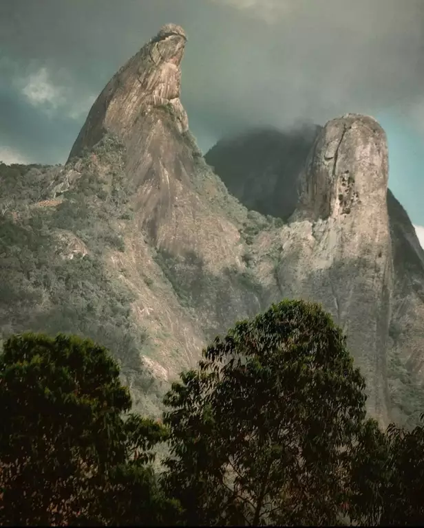 Pedra do Frade em Cachoeiro do Itapemirim
Monumento Natural Frade e a Freira