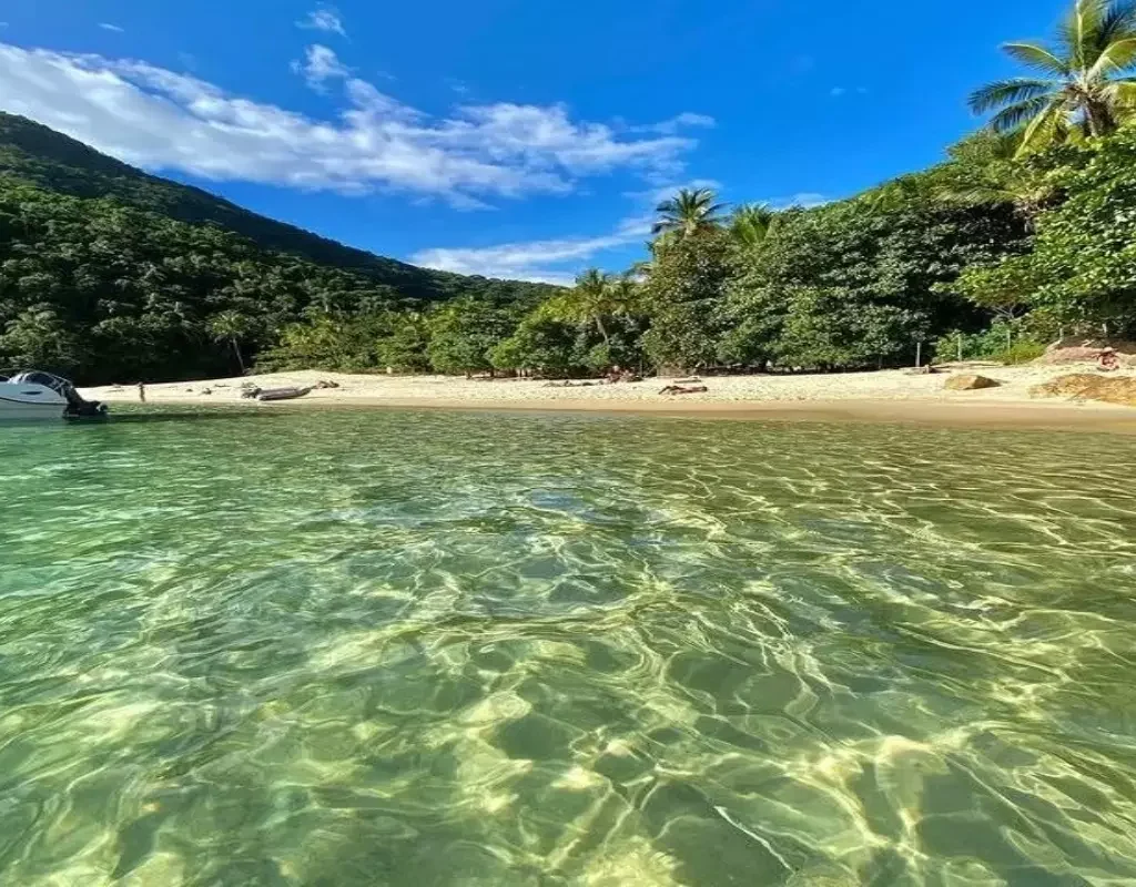 Praia dos Meros: A Joia Secreta da Ilha Grande 2 Praia dos Meros
