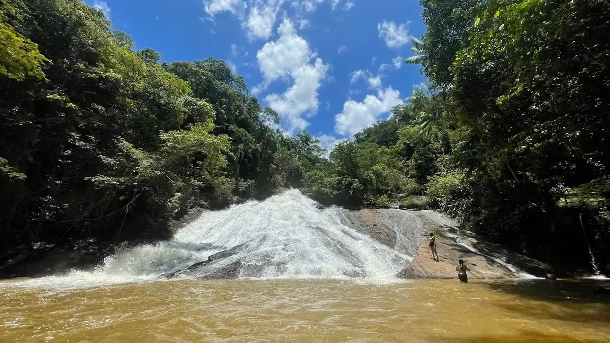 Cachoeira do Bravin -2 Cachoeiras Escondidas de Guarapari para Conhecer