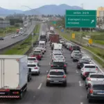 BR-101 e Rodovia do Sol: horários para evitar